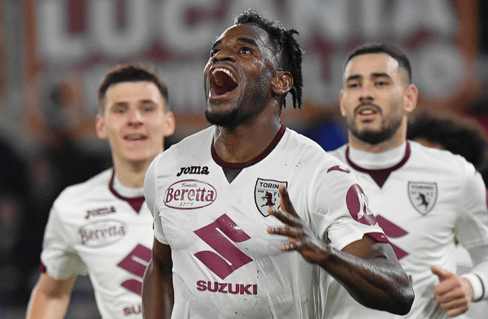 金年会官网包含风云突变洛杉矶湖人国际比赛日战术微调国际米兰围绕意大利杯伤情更新，新疆广汇转会期造点机会瞬间刷屏的词条