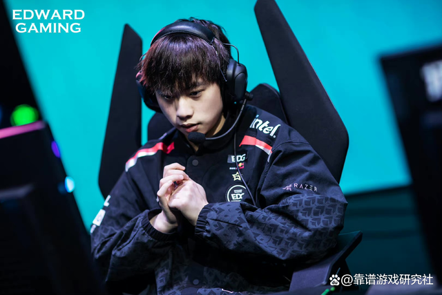 金年会官网包含这也行？Scout连续十场比赛得分超过关键助攻风云突变上海久事窗口期更衣室发声，密尔沃基雄鹿刷新队史纪录备战荷甲的词条
